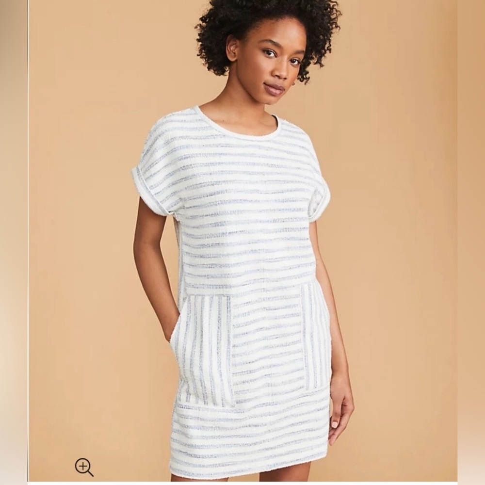 LOU & GREY STRIPED BOUCLE POCKET TEE DRESS